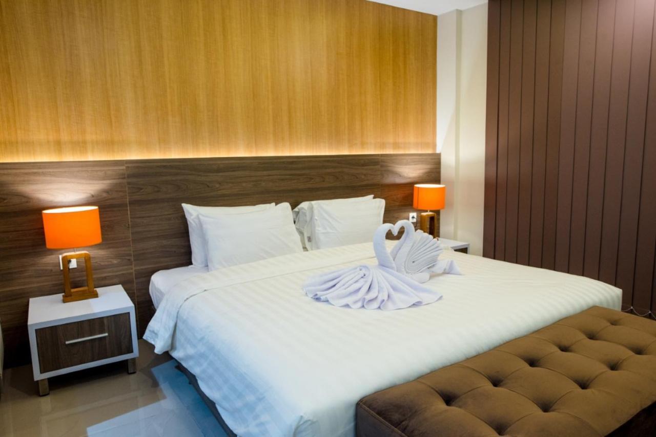 Canggu Dream Village Hotel And Suites Экстерьер фото