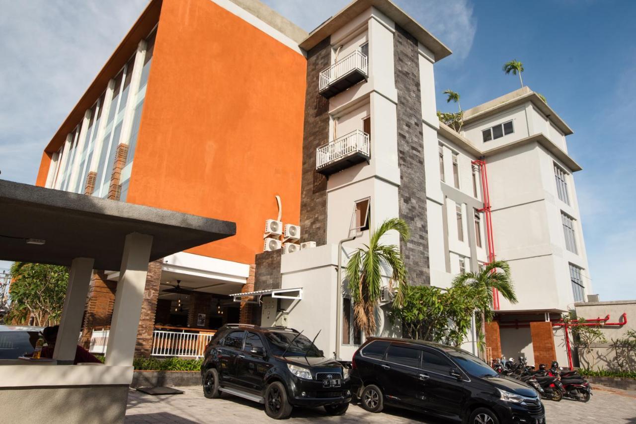 Canggu Dream Village Hotel And Suites Экстерьер фото