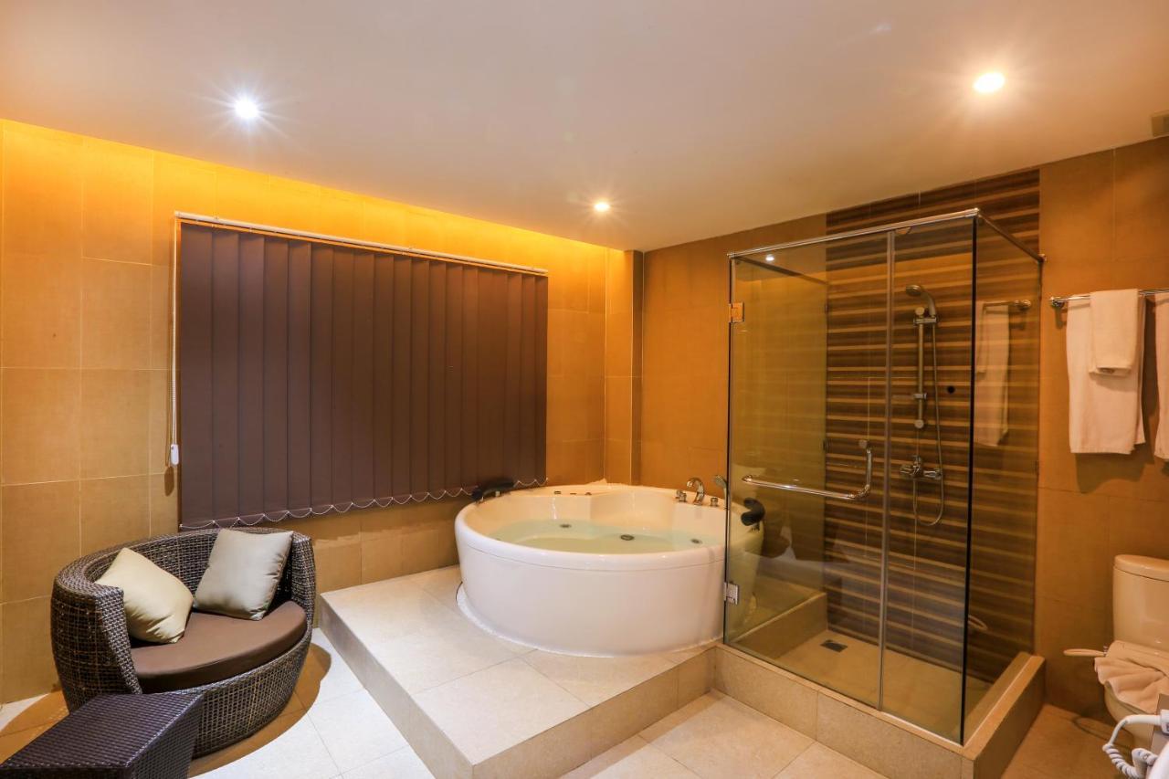Canggu Dream Village Hotel And Suites Экстерьер фото